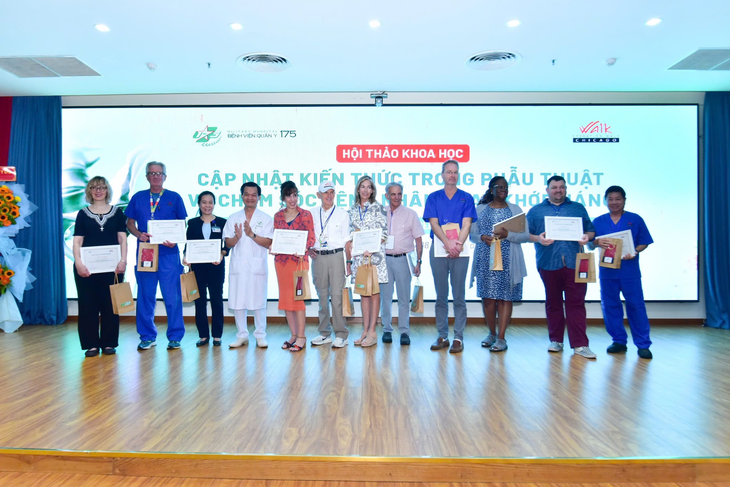 Bệnh viện Quân y 175 tổ chức Hội thảo khoa học “Cập nhật kiến thức trong phẫu thuật và chăm sóc bệnh nhân thay khớp háng”