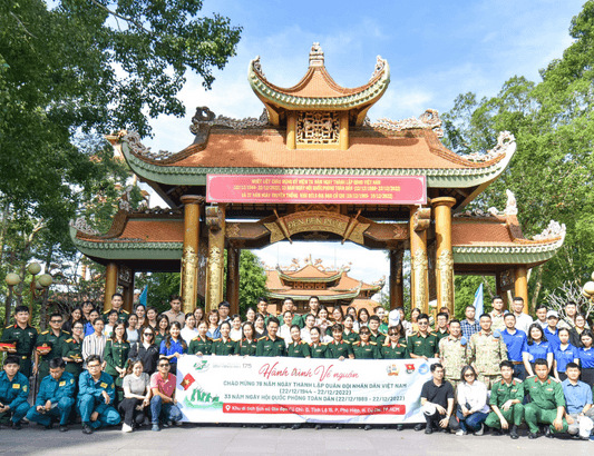 Hành trình về nguồn của thanh niên Bệnh viện Quân y 175 tại Khu di tích lịch sử địa đạo Củ Chi