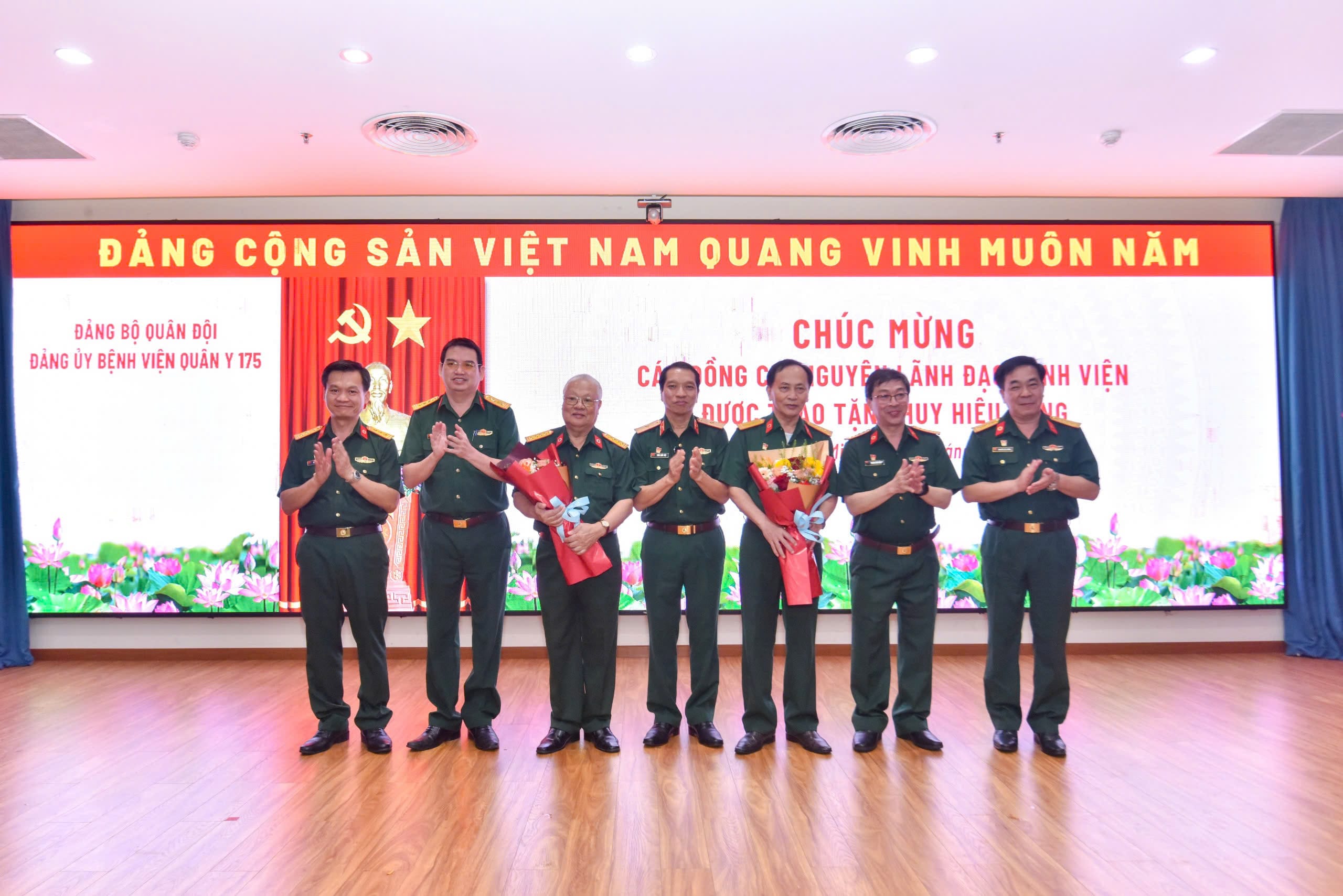BỆNH VIỆN QUÂN Y 175 GẶP MẶT KỶ NIỆM 80 NĂM NGÀY THÀNH LẬP QUÂN ĐỘI NHÂN DÂN VIỆT NAM