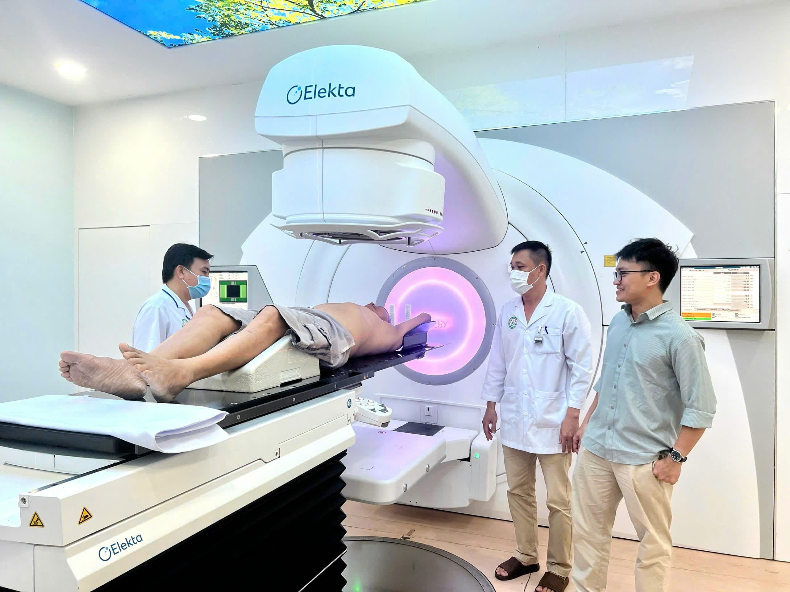 BỆNH VIỆN QUÂN Y 175 PHỐI HỢP BỆNH VIỆN ĐA KHOA TRUNG TÂM TỈNH GIA LAI TRIỂN KHAI NÂNG CAO NĂNG LỰC XẠ TRỊ