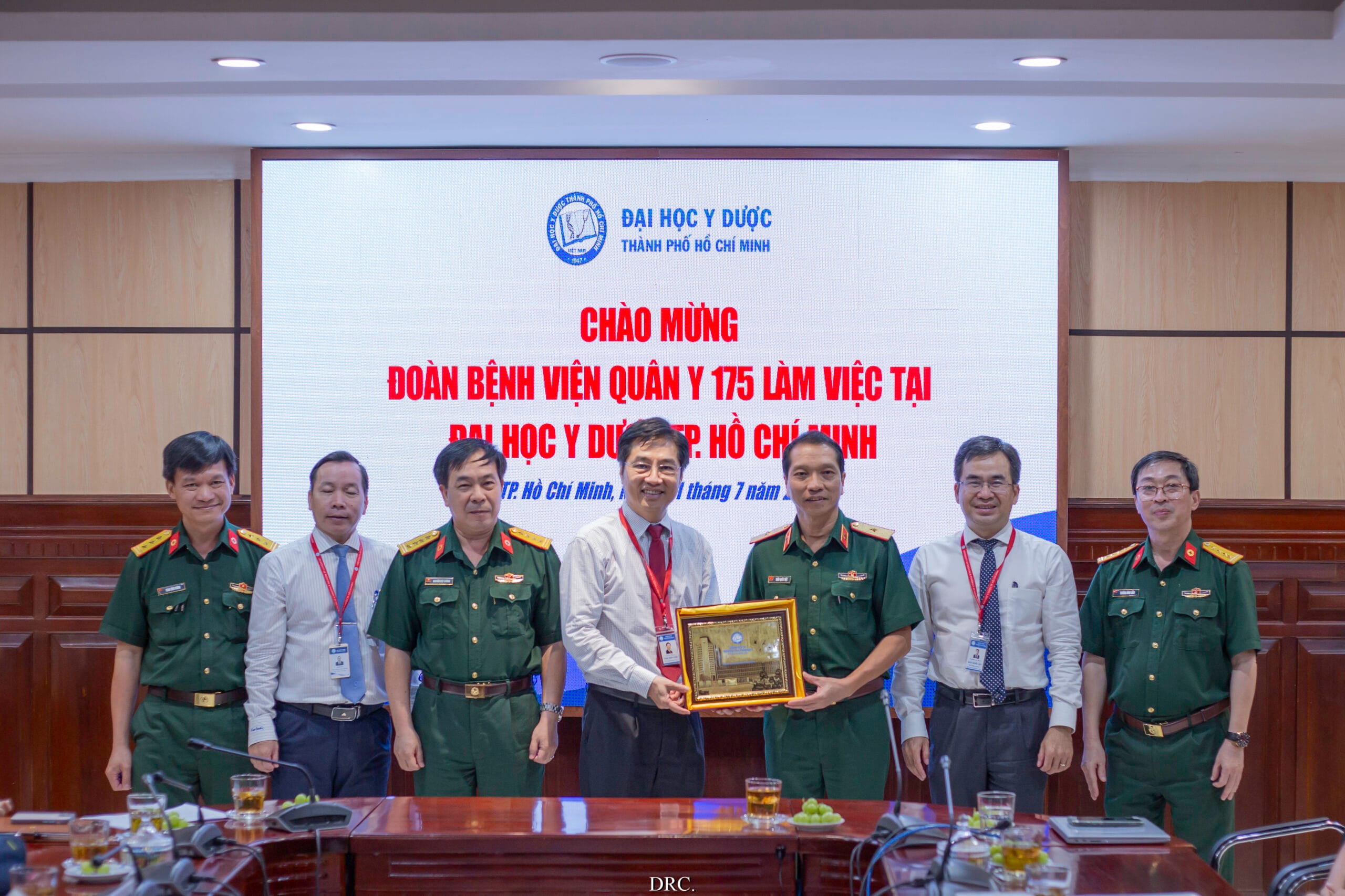 Đẩy mạnh hợp tác xây dựng mô hình chiến lược Viện – Trường giữa Bệnh viện Quân y 175 và Đại học Y Dược Tp.HCM