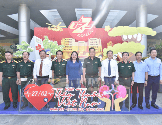 Phó Chủ tịch nước Võ Thị Ánh Xuân thăm, chúc mừng Bệnh viện Quân y 175 nhân ngày Thầy thuốc Việt Nam 27/2
