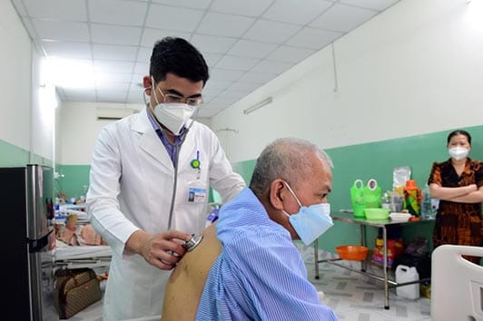 Không được lạm dụng khám hậu COVID-19