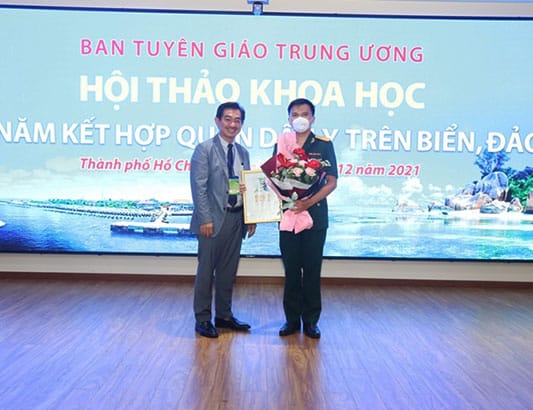Bác sỹ Hoàng Tiến Trọng Nghĩa: Sức khỏe của người bệnh là niềm vui, là động lực lớn lao!