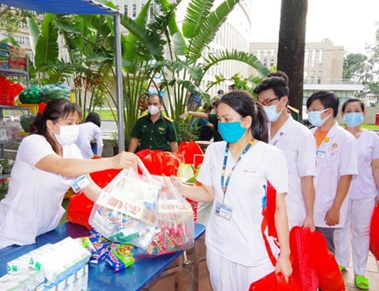 "Quầy hàng 0 đồng" thắm tình đồng chí, đồng đội nơi tuyến đầu chống dịch