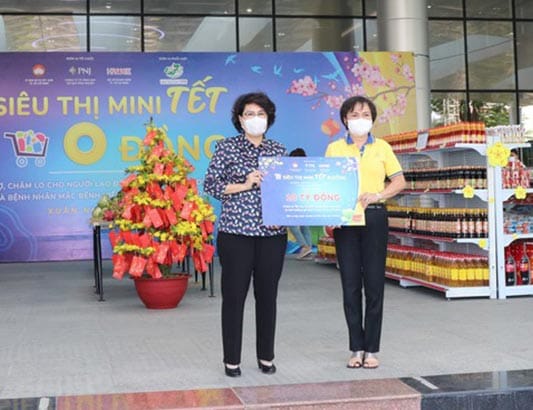 Khai trương “Siêu thị mini Tết 0 đồng” tại Bệnh viện Quân y 175
