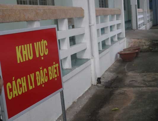 Chuyển huyết thanh bằng máy bay cứu sống bệnh nhân bị bạch hầu