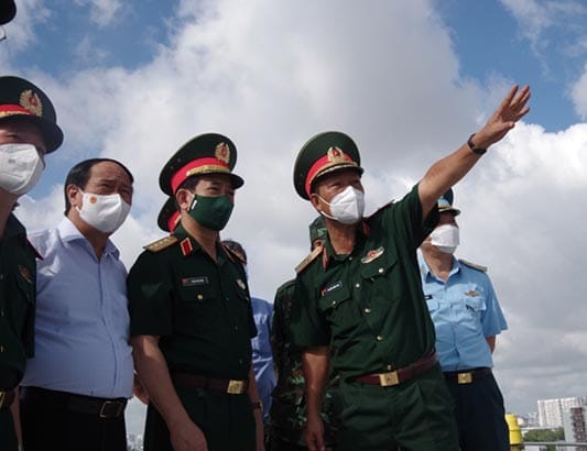 Bộ trưởng Bộ Quốc phòng: Những thầy thuốc mang màu áo xanh chính là điểm tựa, niềm tin của đất nước, dân tộc