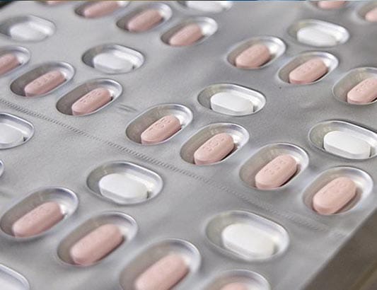 EU khuyến nghị sử dụng 2 loại thuốc điều trị COVID-19 mới