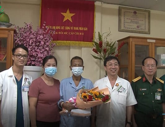 62 ngày cứu sống bệnh nhân sốc nhiễm khuẩn, viêm cơ tim  nặng đưa về từ Trường Sa