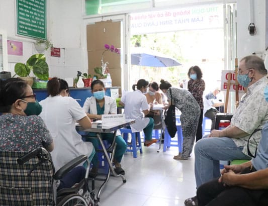 Khuyến khích tiêm mũi 4 tăng cường kháng thể