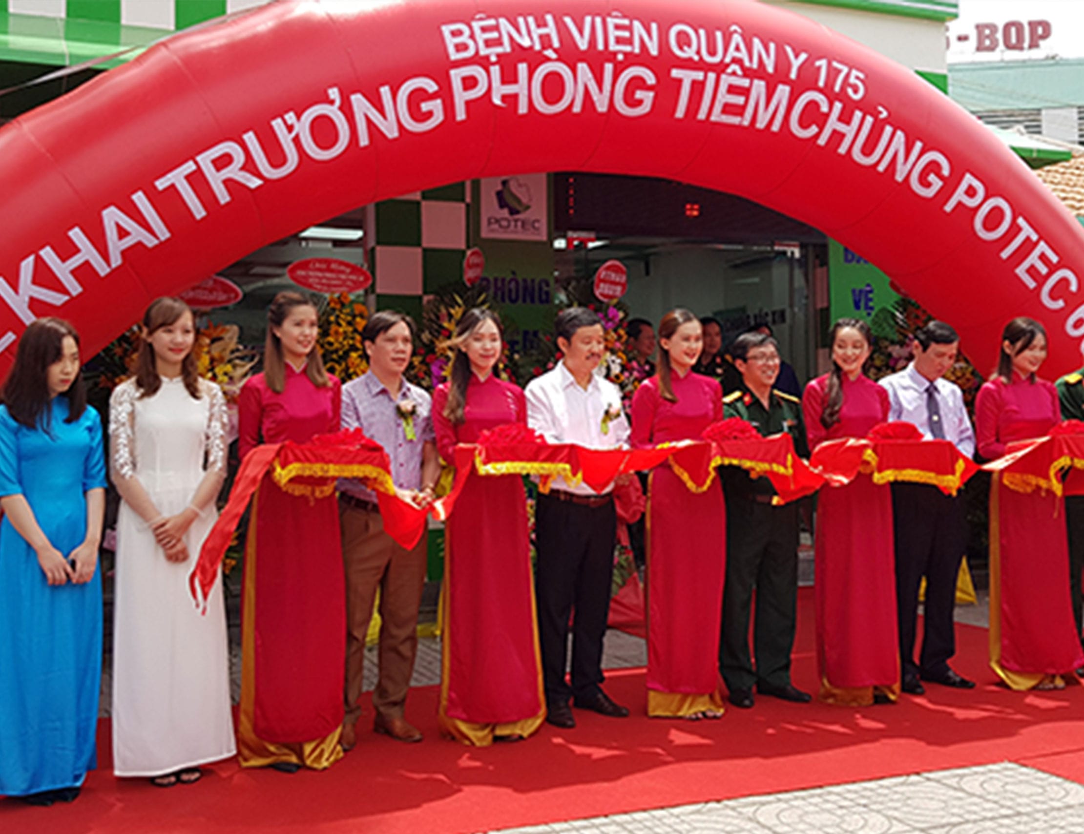 Bệnh viện Quân y 175 thành lập phòng tiêm chủng vắcxin