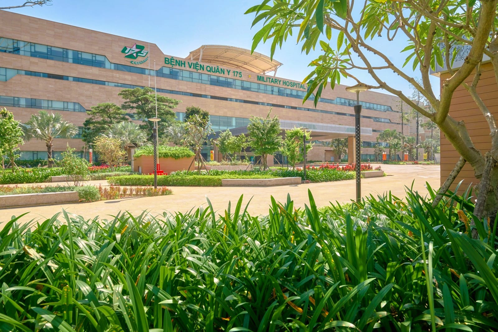 Cơ sở vật chất image