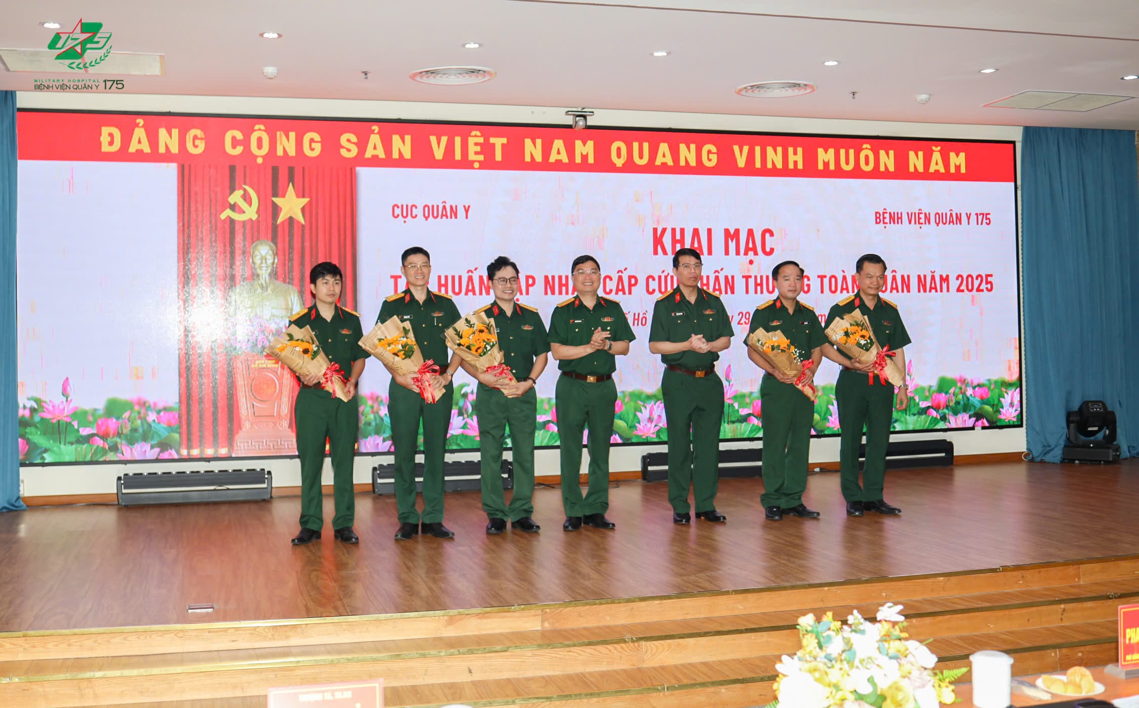 Khai mạc lớp tập huấn Cập nhật kiến thức cấp cứu chấn thương toàn quân năm 2025