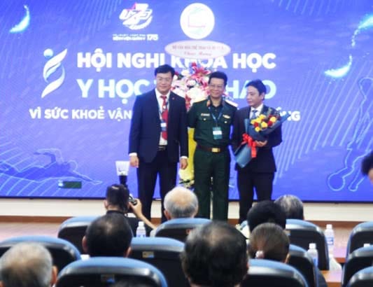 Hơn 400 đại biểu tham dự Hội nghị khoa học “Y học thể thao vì sức khỏe VĐV và cộng đồng”