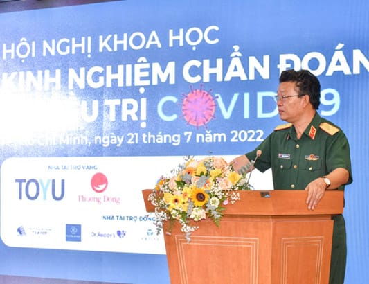 Hơn 300 chuyên gia hàng đầu chia sẻ kinh nghiệm trong chẩn đoán và điều trị Covid-19