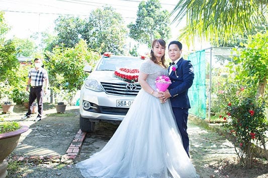 Nữ điều dưỡng kể chuyện chống dịch 'bình thường lắm'... mồ hôi ròng ròng trong găng tay