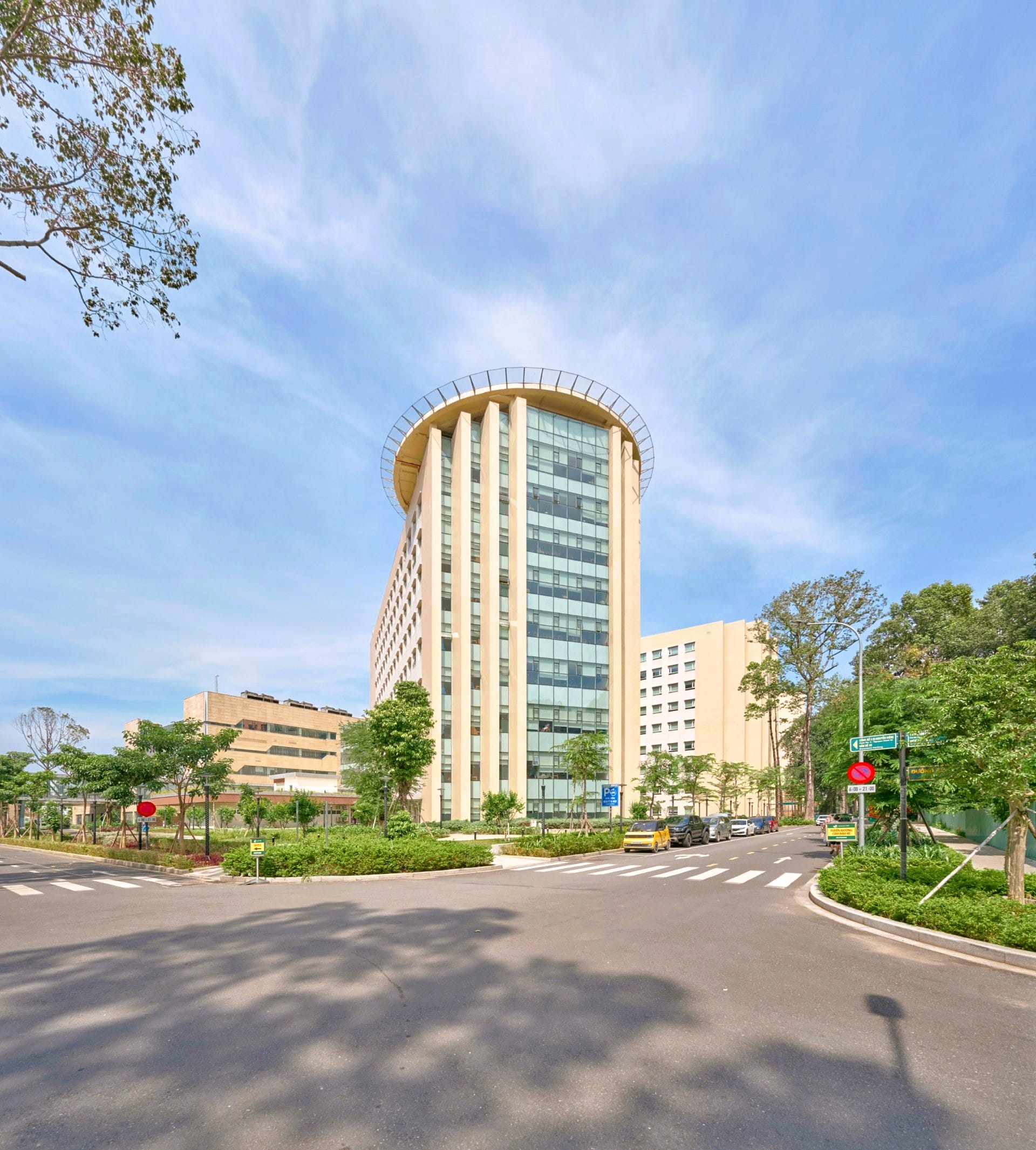 Cơ sở vật chất image