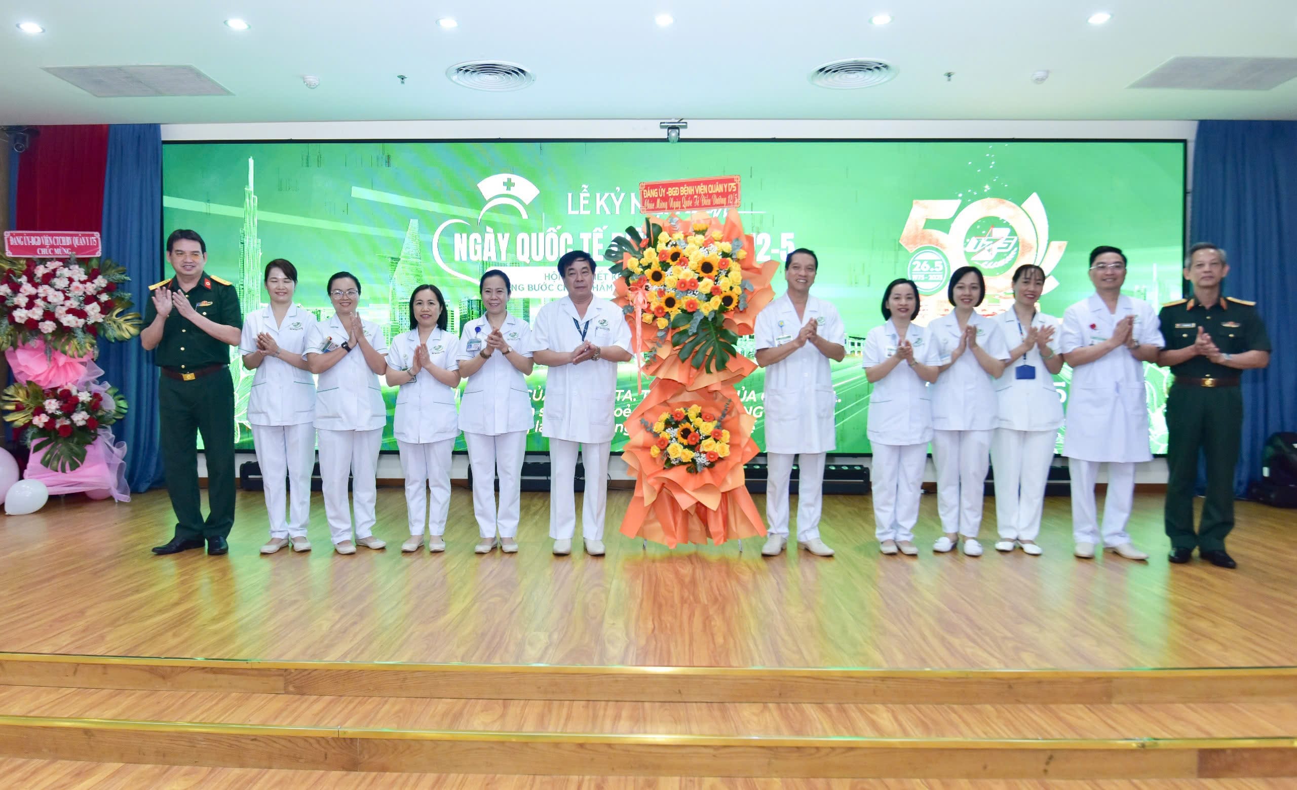 Bệnh viện Quân y 175 tổ chức Lễ kỷ niệm Ngày Quốc tế điều dưỡng 2025