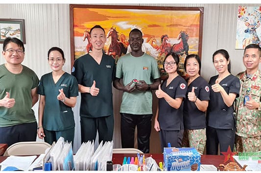 Bệnh viện dã chiến cấp 2 số 3 phẫu thuật thành công thể bệnh hiếm gặp cho nhân viên Liên hợp quốc