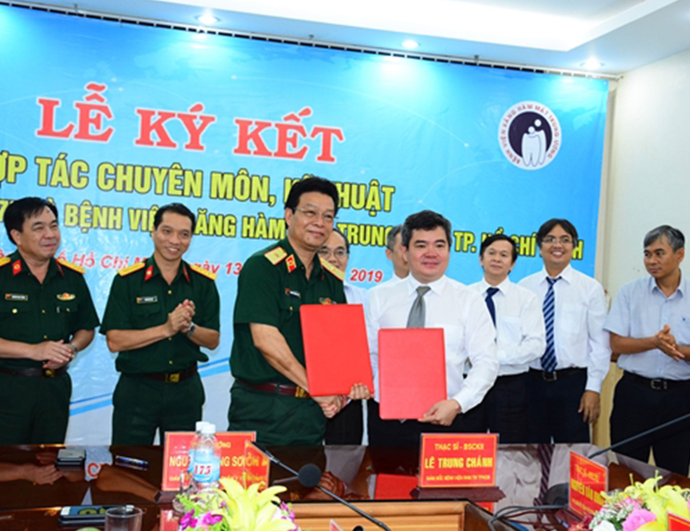 Lễ ký kết hợp tác giữa Bệnh viện Quân y 175 và Bệnh viện Răng hàm mặt Trung ương TP Hồ Chí Minh