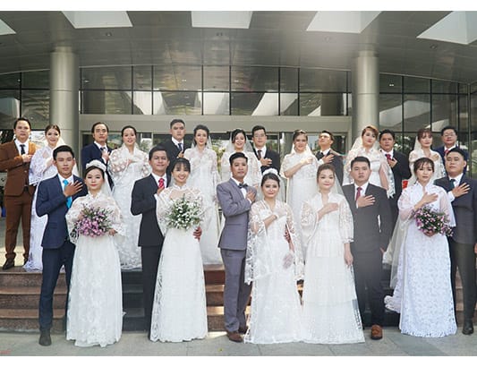 Tạm gác hạnh phúc cho cuộc chiến chống COVID-19