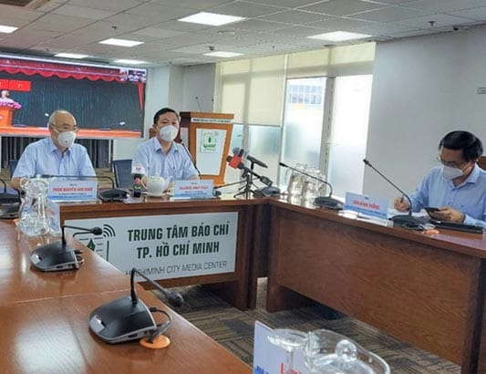 TP HCM bắt đầu đợt 6 tiêm vắc-xin ngừa Covid-19, 1 triệu liều Sinopharm Bắc Kinh còn chờ kiểm định