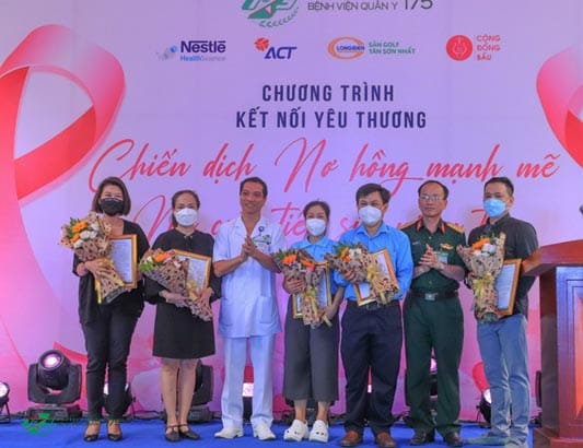 Chương trình kết nối yêu thương: CHIẾN DỊCH NƠ HỒNG MẠNH MẼ - NỤ CƯỜI TIẾP SỨC NIỀM TIN