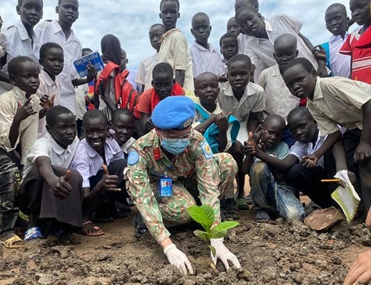 “Cô út” ở Bệnh viện Dã chiến