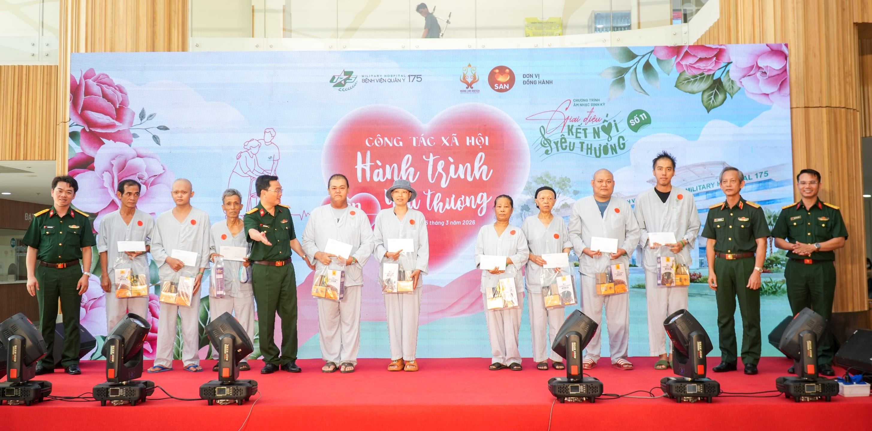 BỆNH VIỆN QUÂN Y 175 KẾT NỐI CỘNG ĐỒNG, CHĂM LO NGƯỜI BỆNH